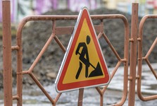 Pokračování oprav v areálu Polikliniky ve Veselí: pozor na změny v dopravě